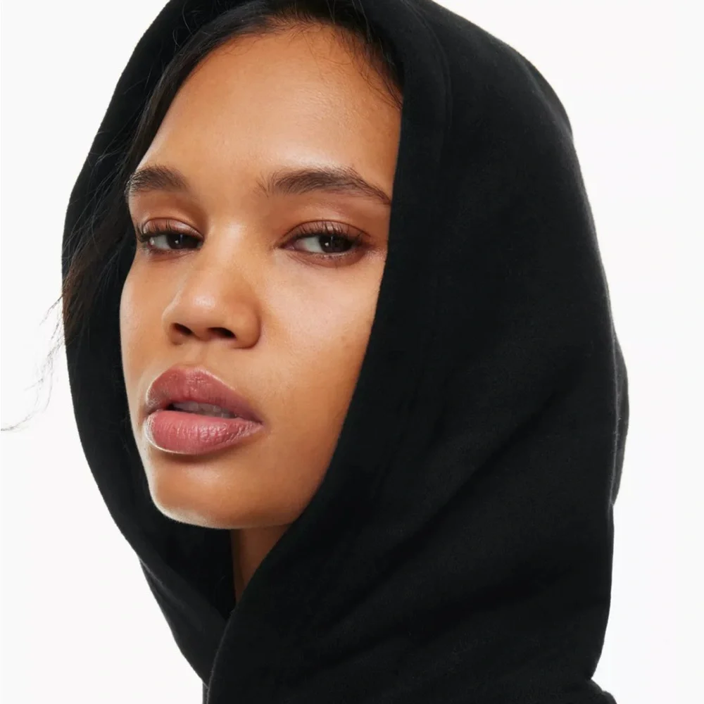 ARITZIA TNA COZY Black Hoodie size XXS - Picture 4 of 11